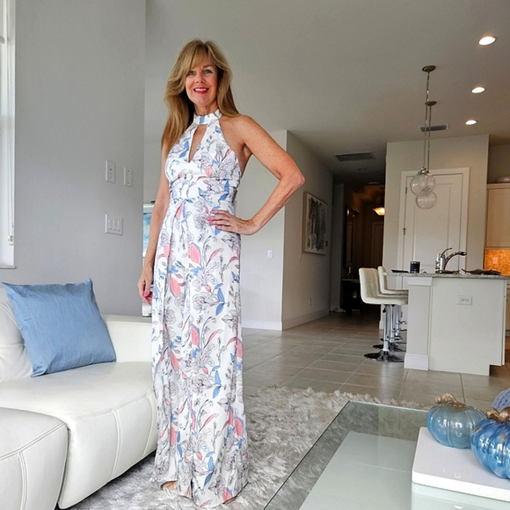 NWT Fabrik Wide Leg White, Pink and Blue Floral Print Jumpsuit. - Picture 2 of 13